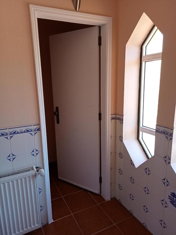 Alojamento Local - Casa Amarela Apartman Alvaiázere Kültér fotó